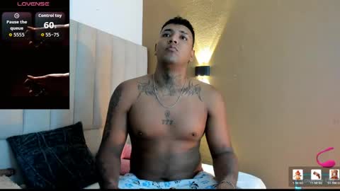 Snapshot of axell_king07 chatting on May 24, 2026, 11:37 am Axell online show from May 24, 2026, 11:37 am