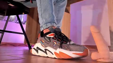 im your little femboy  ALEX   online show from February 12, 2025, 9:43 pm