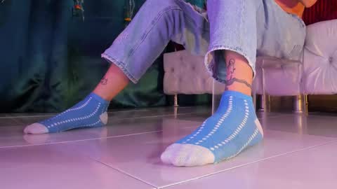 im your little femboy  ALEX   online show from January 15, 2026, 9:25 am