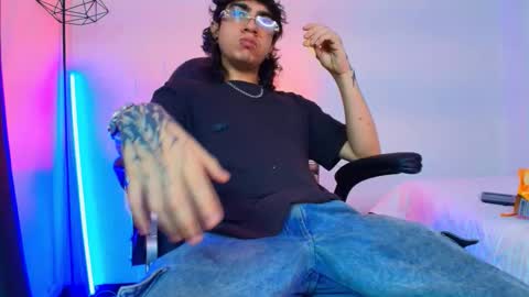 Snapshot of axellkush chatting on March 25, 2026, 3:56 am AxellKush online show from March 25, 2026, 3:56 am