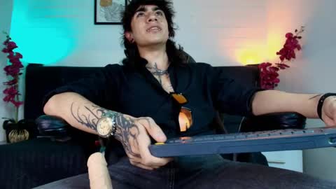 Snapshot of axellkush chatting on April 22, 2026, 3:42 am AxellKush online show from April 22, 2026, 3:42 am