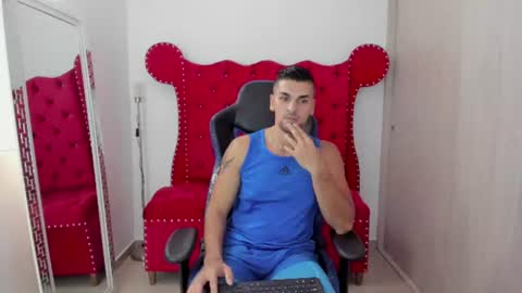 Snapshot of axelwinters_ chatting on June 26, 2026, 8:13 pm Axel online show from June 26, 2026, 8:13 pm