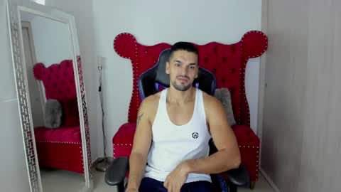 Snapshot of axelwinters_ chatting on July 16, 2026, 11:16 am Axel online show from July 16, 2026, 11:16 am