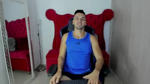 Snapshot of axelwinters_ chatting on July 22, 2026, 11:13 am Axel online show from July 22, 2026, 11:13 am