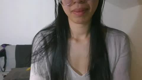 axue online show from June 18, 2026, 9:08 pm