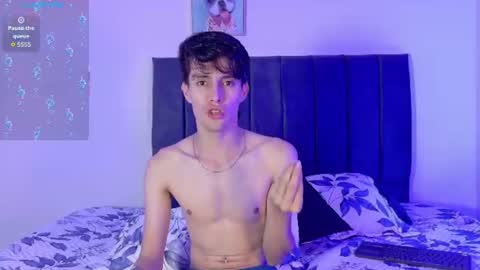 Snapshot of axxxel_twink chatting on June 12, 2026, 2:54 am Axxxel online show from June 12, 2026, 2:54 am