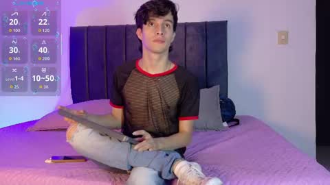 Snapshot of axxxel_twink chatting on July 5, 2026, 2:07 am Axxxel online show from July 5, 2026, 2:07 am