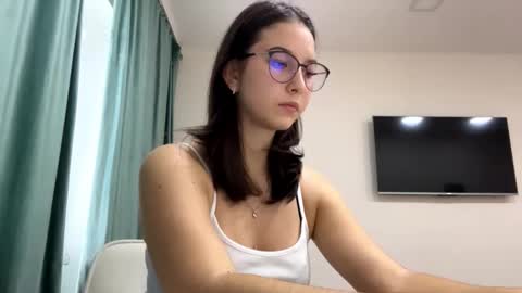 Snapshot of ayakoslotemaker chatting on November 7, 2025, 9:53 am Allison online show from November 7, 2025, 9:53 am