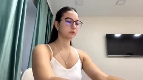 Snapshot of ayakoslotemaker chatting on November 10, 2025, 7:18 am Allison online show from November 10, 2025, 7:18 am