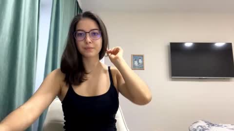 Snapshot of ayakoslotemaker chatting on December 14, 2025, 7:47 am Allison online show from December 14, 2025, 7:47 am