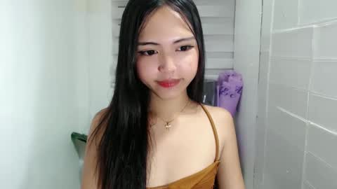 ayalvrs18 online show from December 21, 2024, 11:11 am