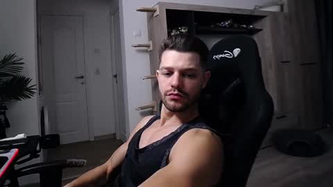 Snapshot of aydanblakeofficial chatting on November 19, 2025, 8:14 am Aydan Blake Official online show from November 19, 2025, 8:14 am