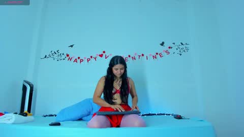 Mariana online show from February 14, 2025, 9:32 pm