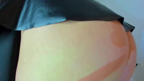 Mariana online show from February 17, 2025, 9:19 pm