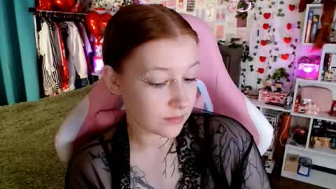 Ayla hill online show from March 20, 2026, 3:22 am