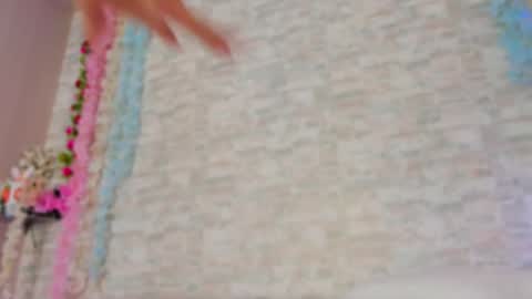 Snapshot of ayla_lux chatting on May 5, 2026, 10:12 am Ayla online show from May 5, 2026, 10:12 am