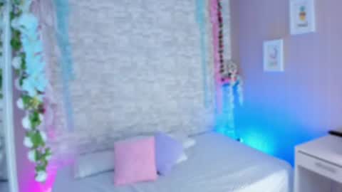Snapshot of ayla_lux chatting on July 29, 2026, 3:48 am Ayla online show from July 29, 2026, 3:48 am