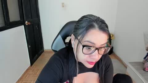 Snapshot of aylaislem chatting on February 15, 2025, 12:37 am SandyMODELINDEPENDIENT online show from February 15, 2025, 12:37 am