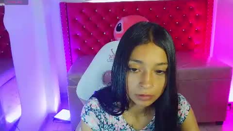 aylanny_m online show from June 17, 2026, 3:02 pm