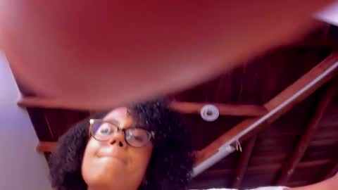 Ayleen online show from March 6, 2025, 6:48 pm