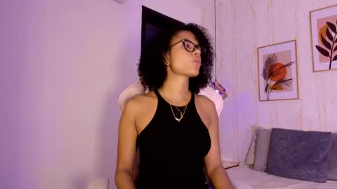 Ayleen online show from September 26, 2025, 12:09 pm