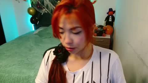 Snapshot of aylin_diazz chatting on October 30, 2025, 1:56 pm Aylin online show from October 30, 2025, 1:56 pm