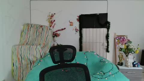 Snapshot of aylin_diazz chatting on May 20, 2026, 8:26 pm Aylin online show from May 20, 2026, 8:26 pm