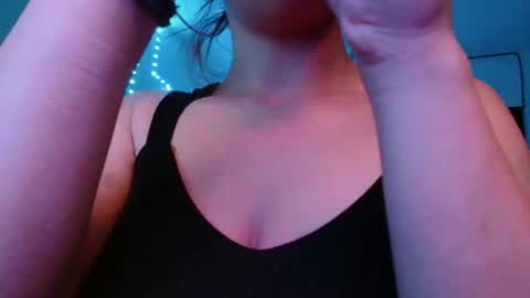 Snapshot of aylin_diazz chatting on June 26, 2026, 10:52 am Aylin online show from June 26, 2026, 10:52 am