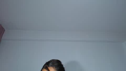 Aylin online show from September 27, 2025, 1:43 am