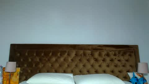 Snapshot of aylinhoney chatting on July 15, 2026, 5:12 am Aylin online show from July 15, 2026, 5:12 am