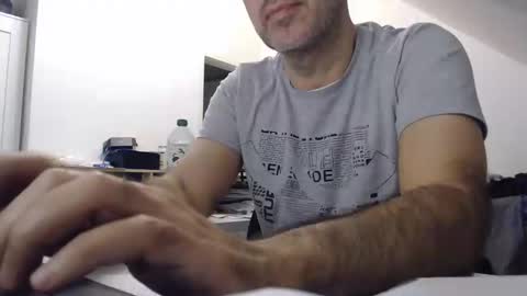 aylinniyerim online show from February 17, 2025, 12:21 am