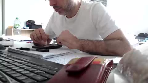 aylinniyerim online show from February 28, 2025, 12:31 pm