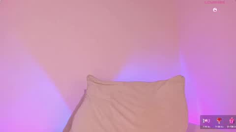 Aylin  online show from March 8, 2025, 8:33 am