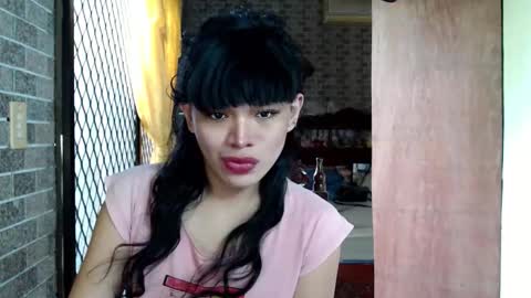 aymkyline online show from December 17, 2025, 1:22 am