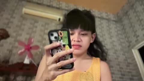 aymkyline online show from April 26, 2026, 2:31 am