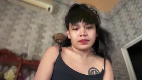 aymkyline online show from May 25, 2026, 1:44 am