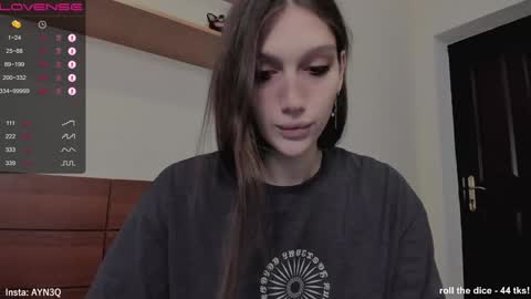 Snapshot of ayn3q chatting on January 6, 2025, 8:35 am AYNEK fansly online show from January 6, 2025, 8:35 am