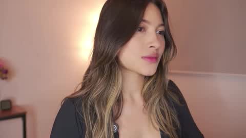 Ayra L online show from February 23, 2026, 1:03 am