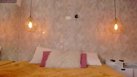 Snapshot of ayrix_angels chatting on November 10, 2025, 7:13 pm ayrix angels online show from November 10, 2025, 7:13 pm