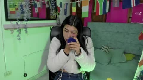 Snapshot of aysha_winxs chatting on June 25, 2026, 3:28 am Aysha online show from June 25, 2026, 3:28 am