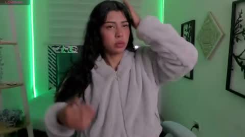 Snapshot of aysha_winxs chatting on July 28, 2026, 8:52 pm Aysha online show from July 28, 2026, 8:52 pm