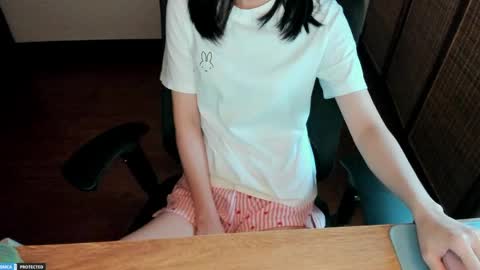 Snapshot of ayumianzu chatting on May 5, 2026, 10:29 pm anzu online show from May 5, 2026, 10:29 pm
