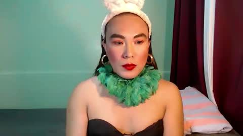 ayumi online show from September 11, 2025, 10:15 am