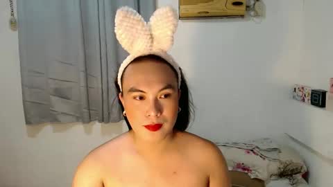 ayumi online show from February 5, 2026, 11:48 am