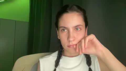  angel  ayya  online show from December 1, 2025, 5:40 pm