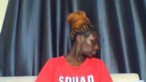 Snapshot of azaelia_iris chatting on July 23, 2026, 6:22 am azaelia_iris online show from July 23, 2026, 6:22 am
