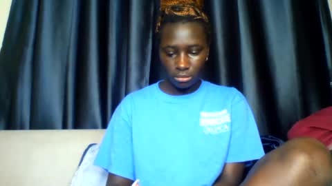 Snapshot of azaelia_iris chatting on July 26, 2026, 8:10 am azaelia_iris online show from July 26, 2026, 8:10 am