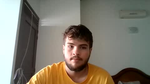 Snapshot of azahal33 chatting on March 15, 2026, 6:36 pm azahal33 online show from March 15, 2026, 6:36 pm