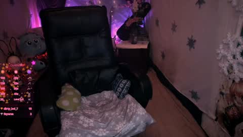   online show from January 14, 2025, 1:15 am