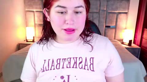 Snapshot of azul_veraa chatting on July 23, 2026, 12:25 pm Azul online show from July 23, 2026, 12:25 pm